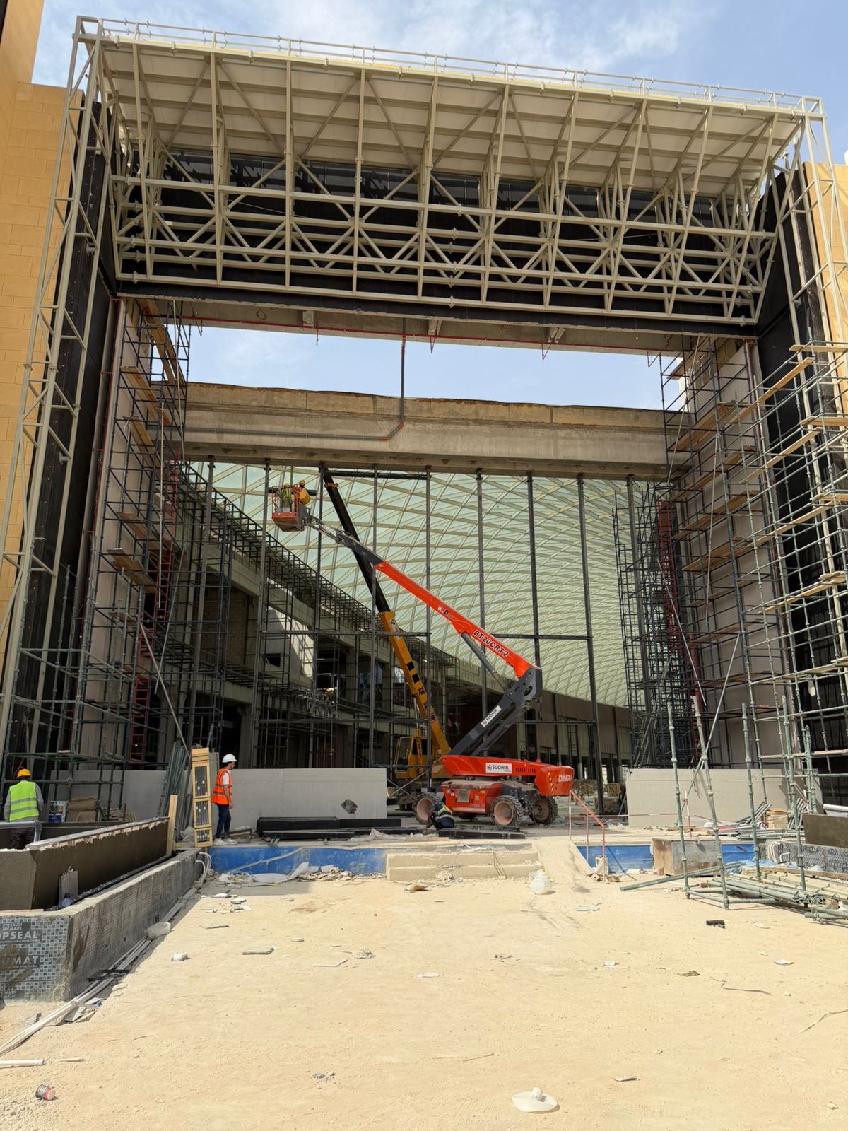 PORTAL FRAME WORKS · WESTFIELD RIYADH